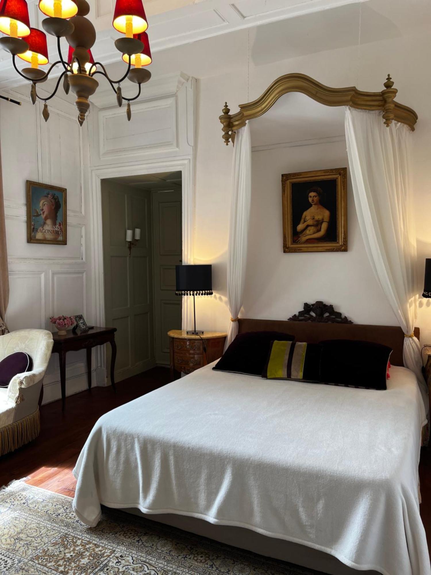 الشقق الفندقية إيسّودافي  Le Logis De Saint Cyr المظهر الخارجي الصورة